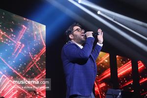 کنسرت حامد همایون در جشنواره موسیقی فجر - 27 دی 1395