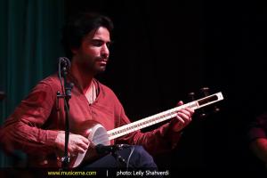 کنسرت مهمانی کوچک - علی قمصری (شهریور 1394) کنسرت مهمانی کوچک - علی قمصری (شهریور 1394)