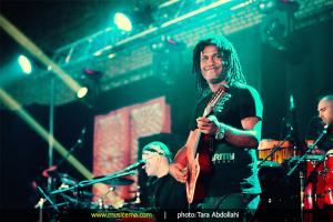 کنسرت رضا صادقی در تربت حیدریه - 7 دی 1394 کنسرت رضا صادقی در تربت حیدریه - 7 دی 1394