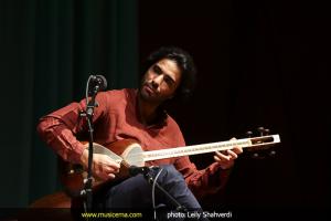 کنسرت مهمانی کوچک - علی قمصری (شهریور 1394) کنسرت مهمانی کوچک - علی قمصری (شهریور 1394)